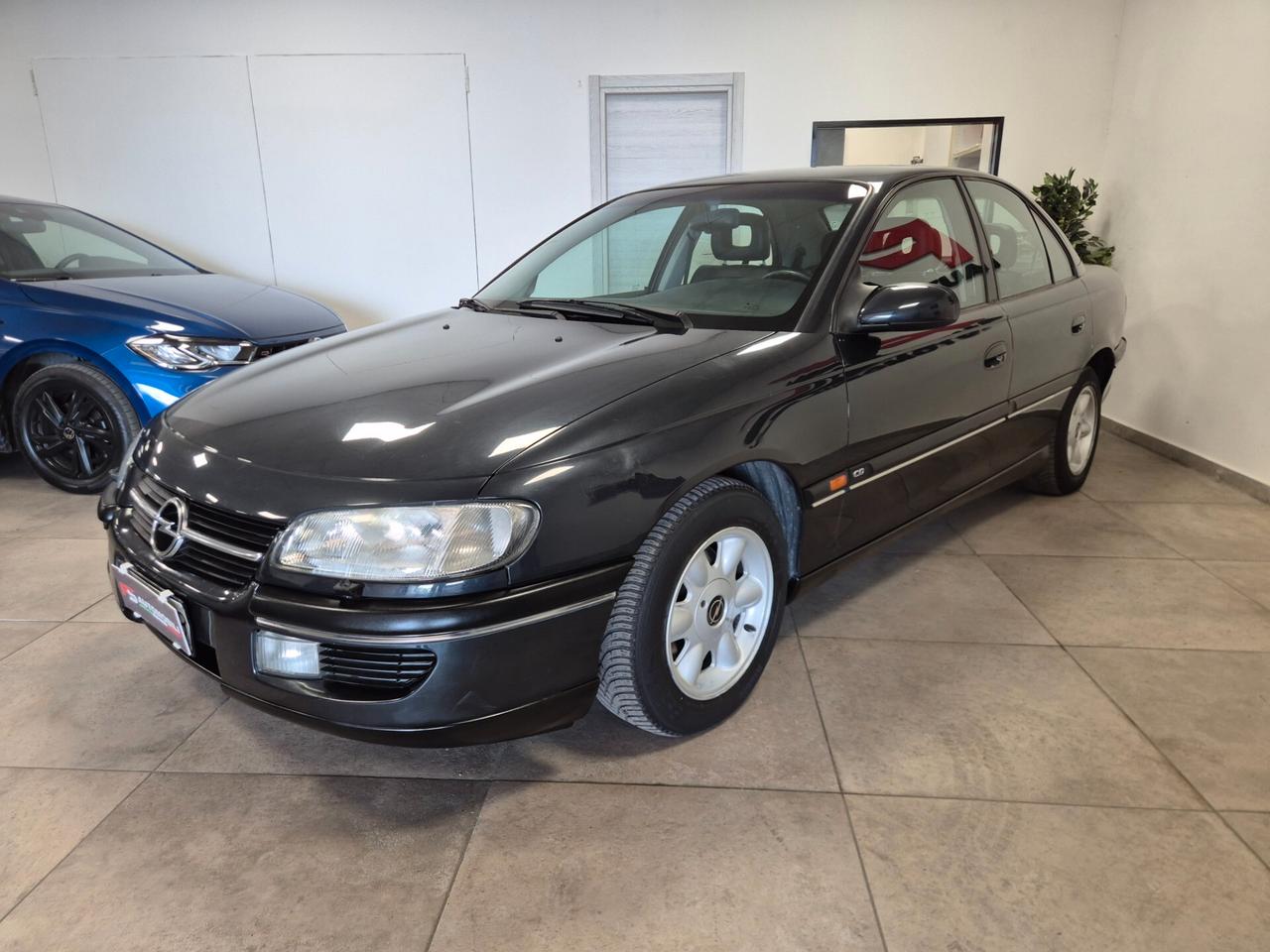 Opel Omega 2.0i cat GPL, Vettura ASI +CRS