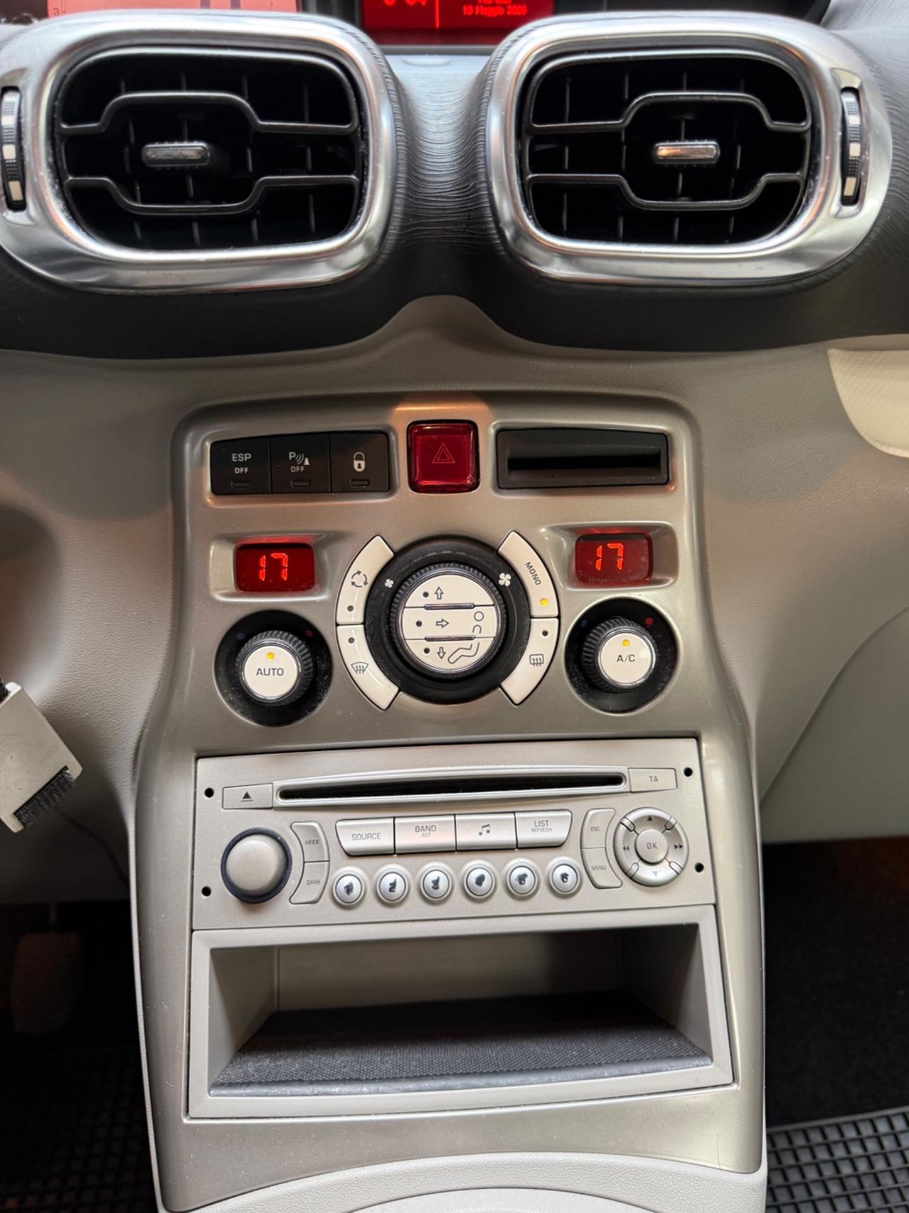 Citroen C3 Picasso 1.6 FULL OPTIONAL