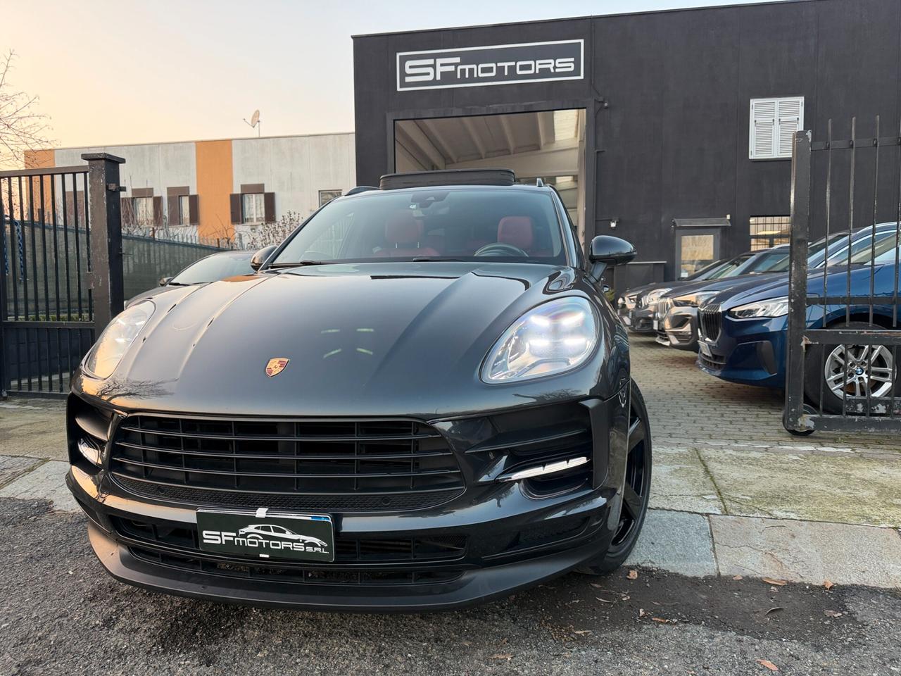 Porsche Macan 2.0 Tetto Limited