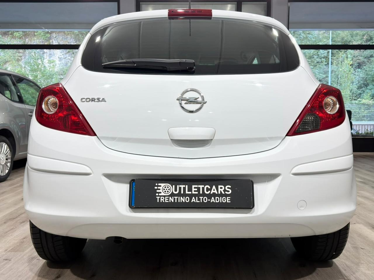 OPEL CORSA 1.2 86cv 110.000km 2014 NEOPATENTATI