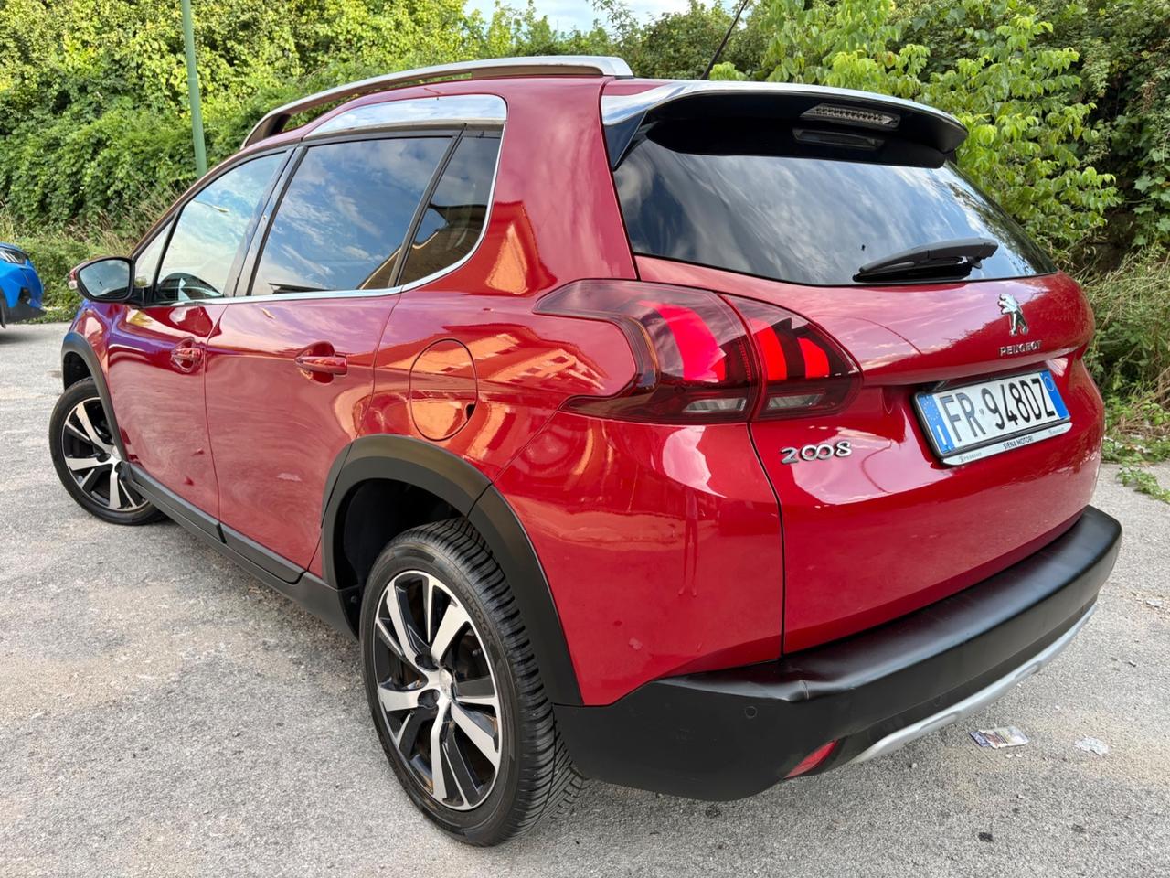 Peugeot 2008 1.6 HDi 100cv 110000km