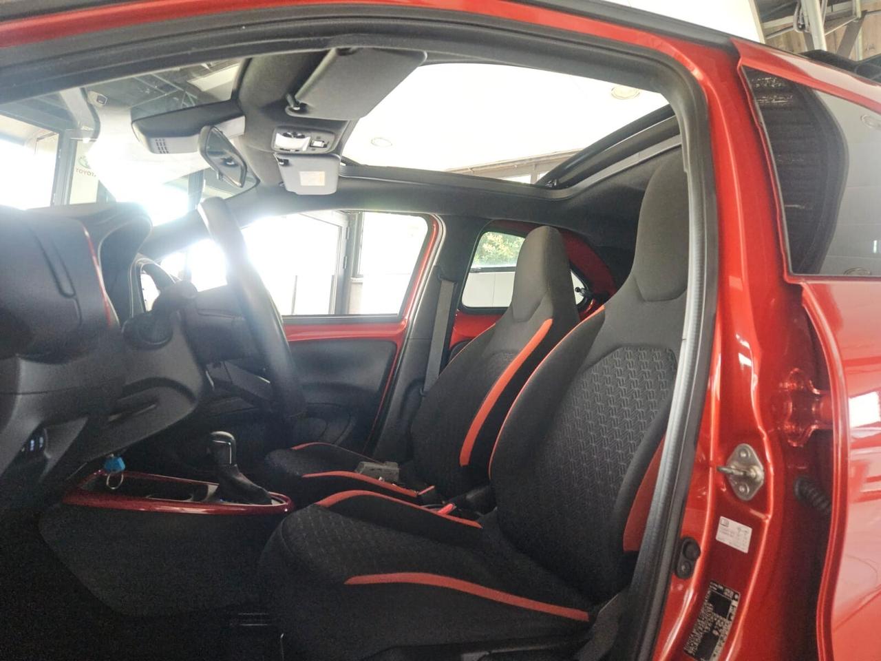 Toyota Aygo X 1.0 VVT-i 72 CV 5 porte Trend Air S-CVT