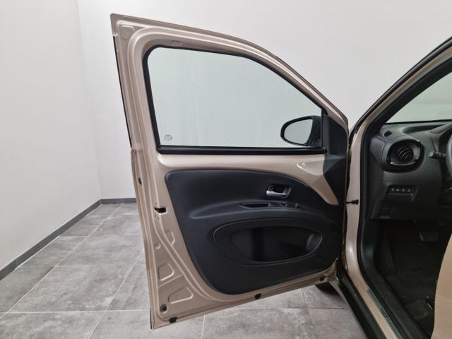 TOYOTA Aygo X 1.0 VVT-i 72 CV 5 porte Lounge S-CVT