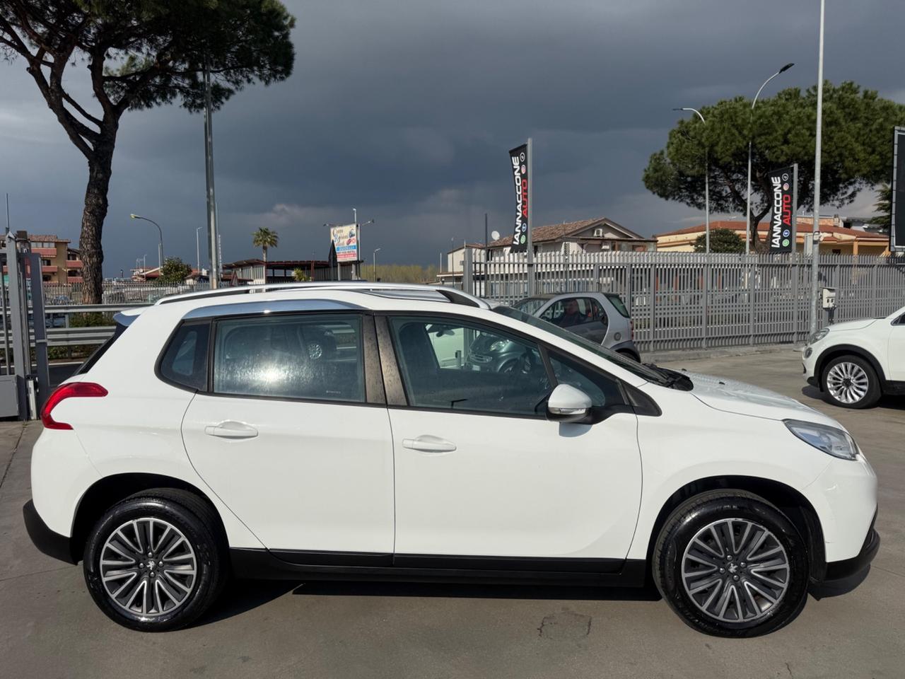 Peugeot 2008 2015 allure full optional