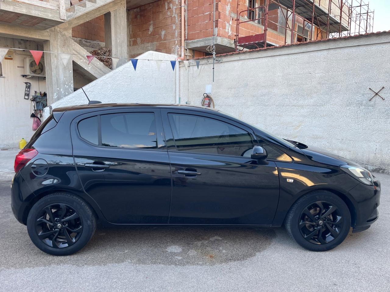 Opel Corsa 1.2 5 porte sport Full optional dal nord Italia