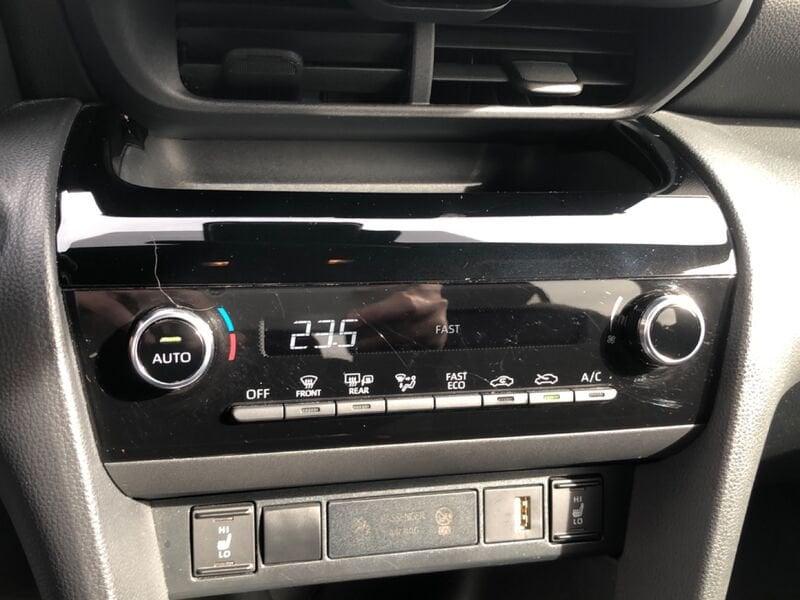Toyota Yaris Cross 1.5H (116 CV) E-CVT Trend