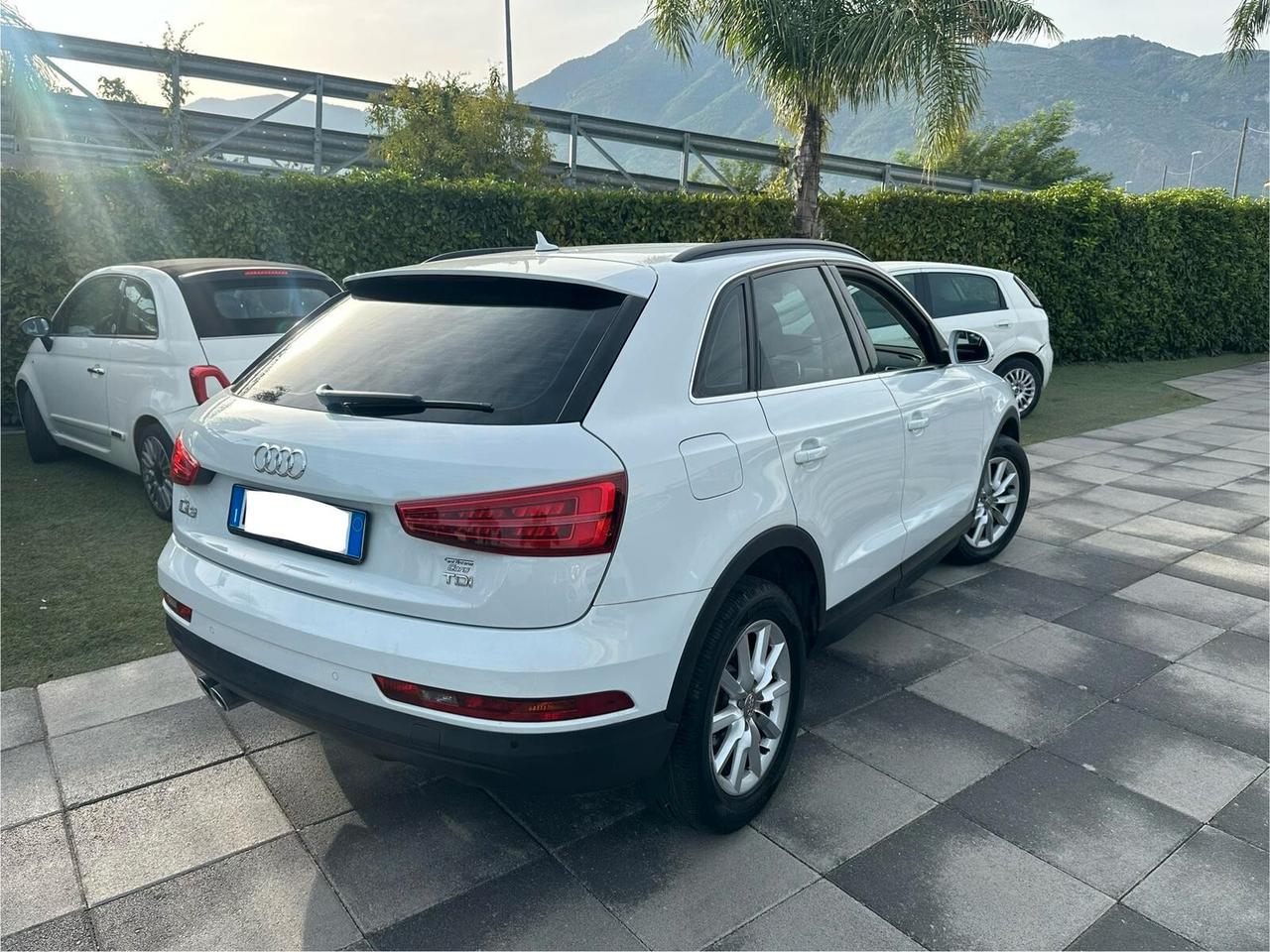 Audi Q3 2.0 TDI 150 CV S tronic Business 2018