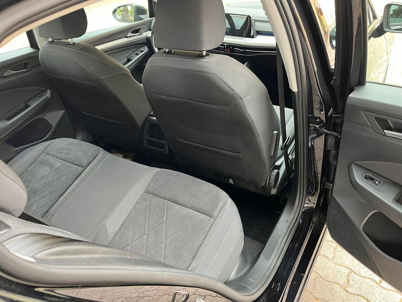 Volkswagen Golf 2.0 TDI 150 CV SCR Style