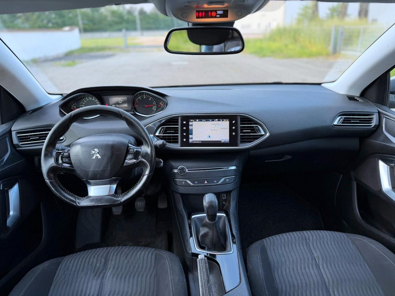 Peugeot 308 Berlina HDi 100 CV EURO 6B