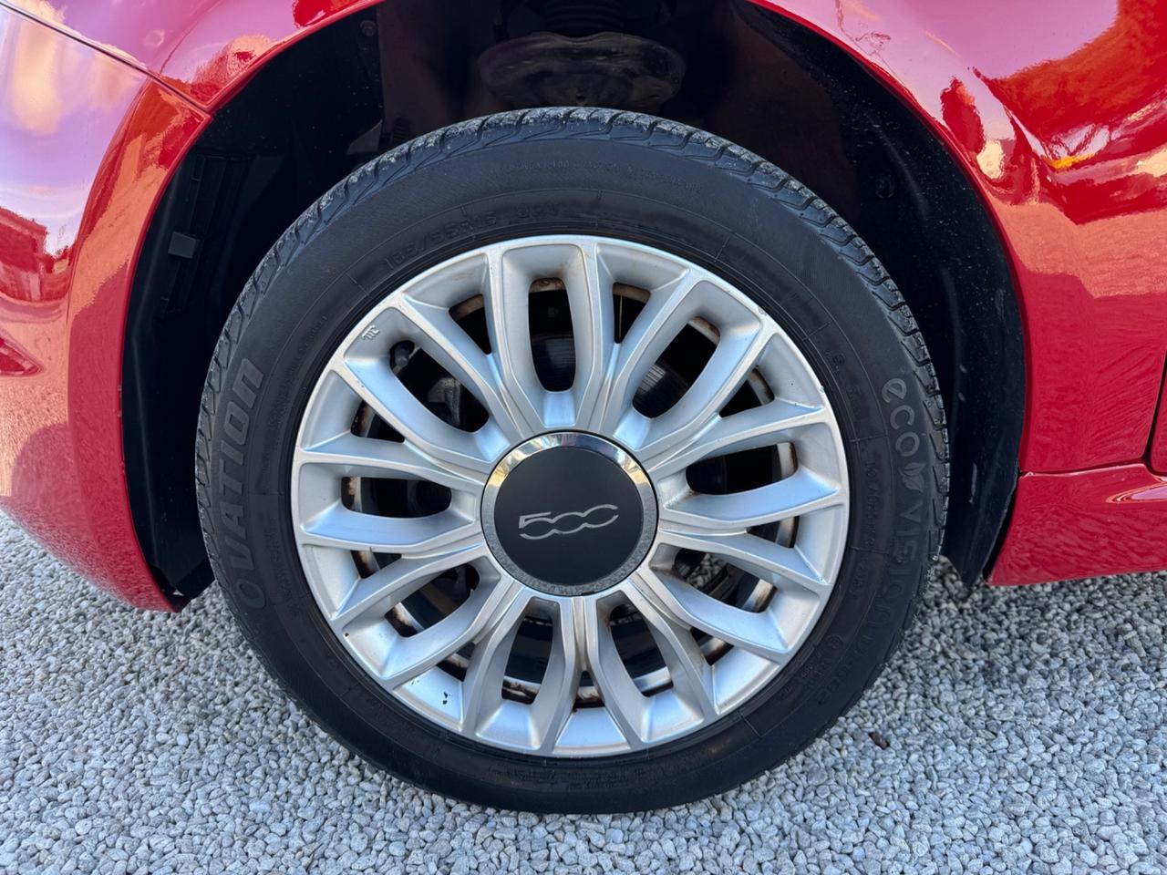 Fiat 500 1.0 Hybrid Red