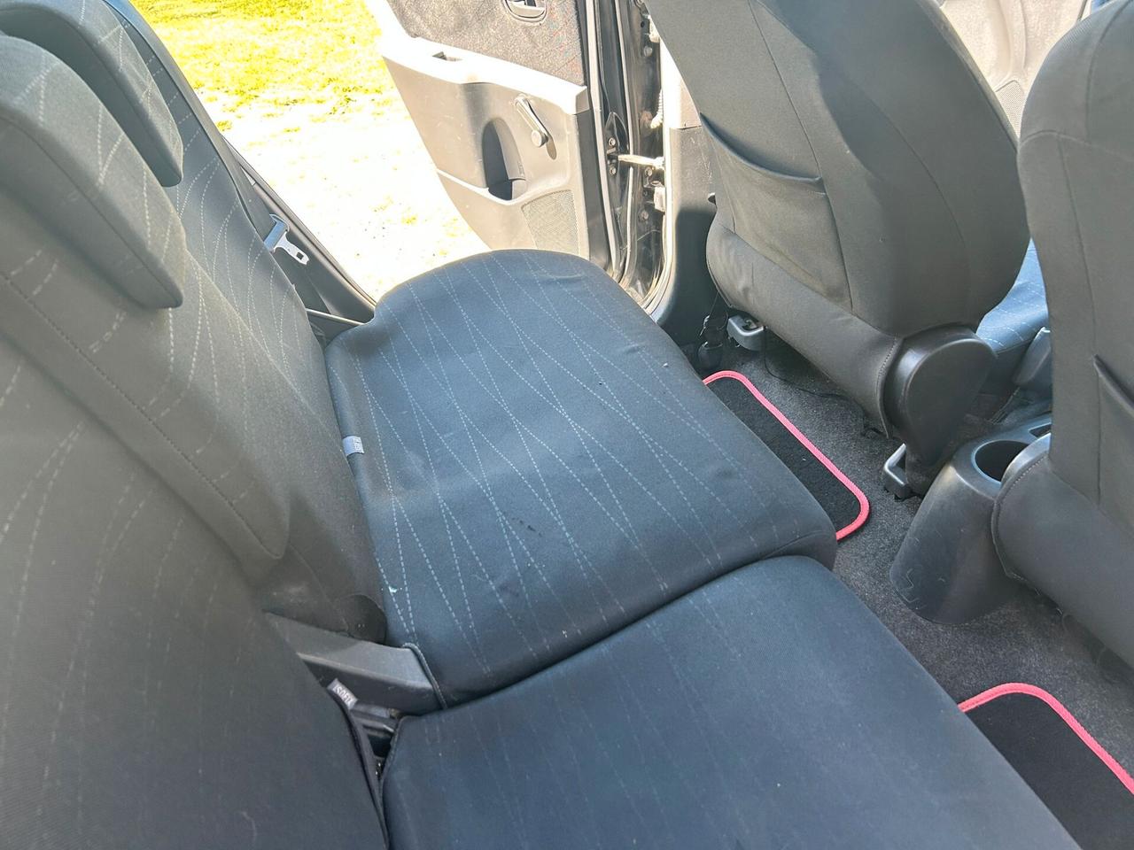 Toyota Yaris 1.3 5 porte Sol Benzina