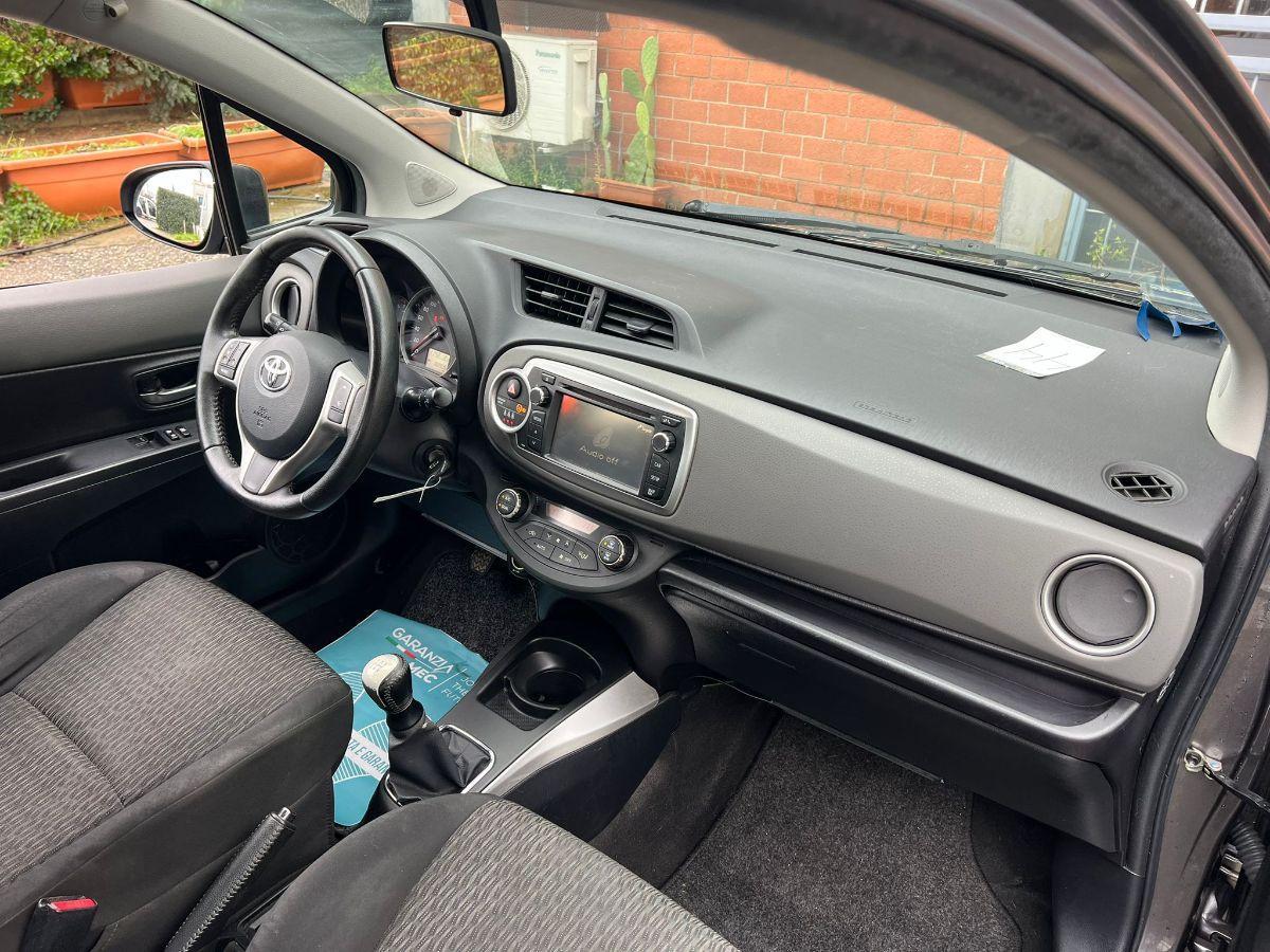 TOYOTA - Yaris - 1.0 5p. Lounge