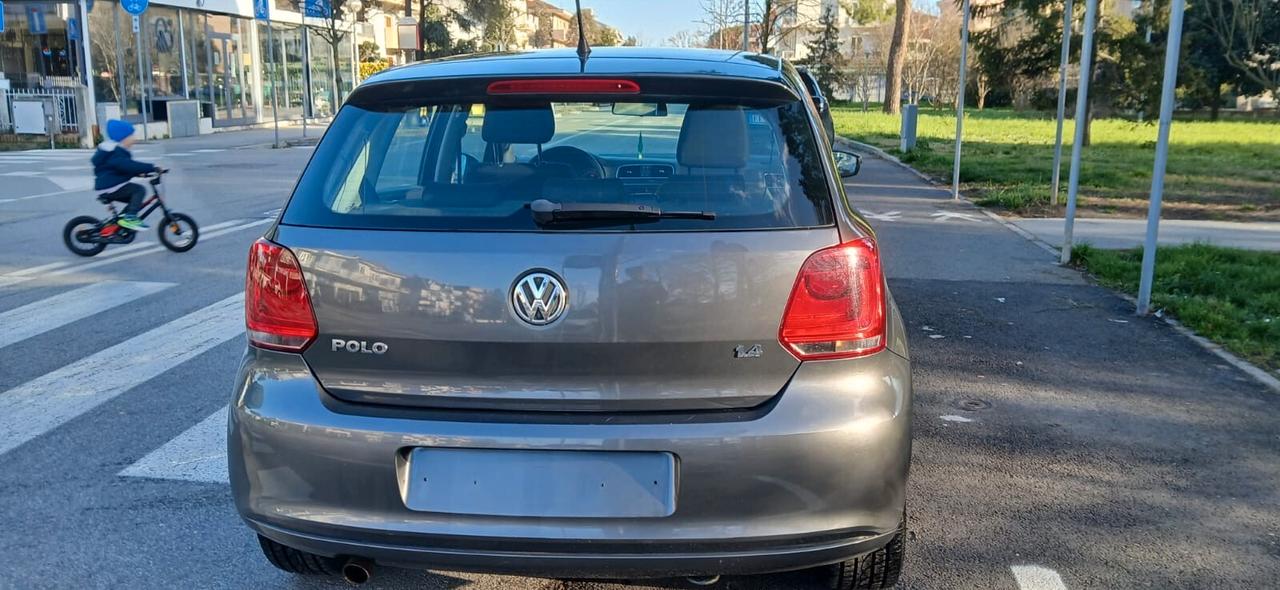 polo 1.4 benzina 5 porte clima cerchi in lega