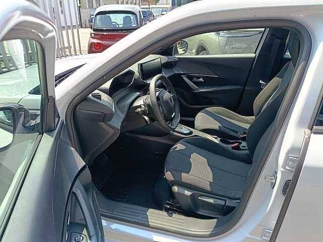Peugeot 2008 1.2 Hybrid 145cv STYLE KM ZERO