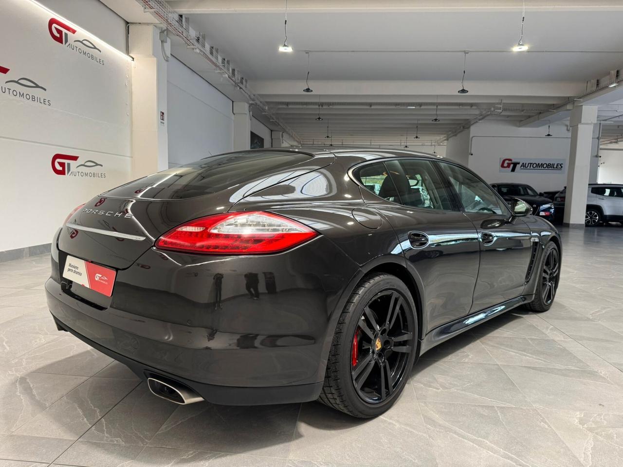 Porsche Panamera 3.0 Diesel TETTO