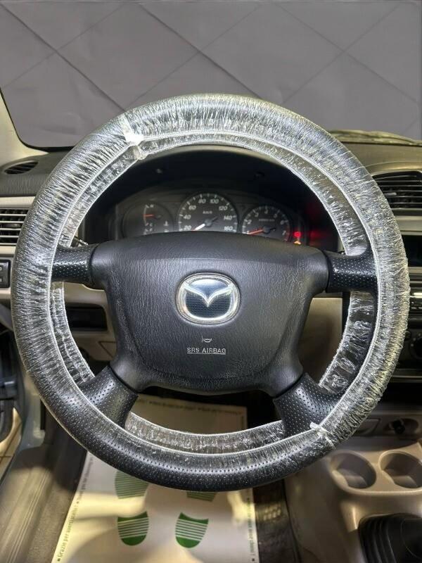 Mazda Demio 1.3i 16V High