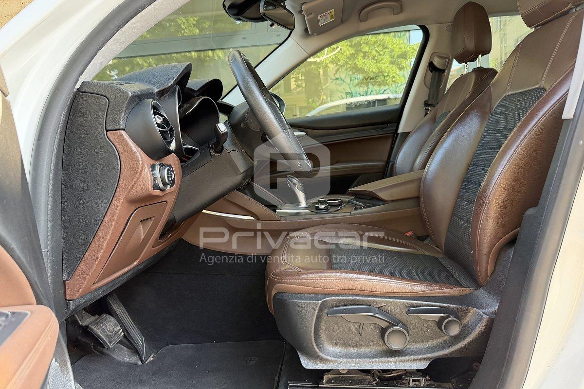 ALFA ROMEO Stelvio 2.2 Turbodiesel 180 CV AT8 RWD Executive