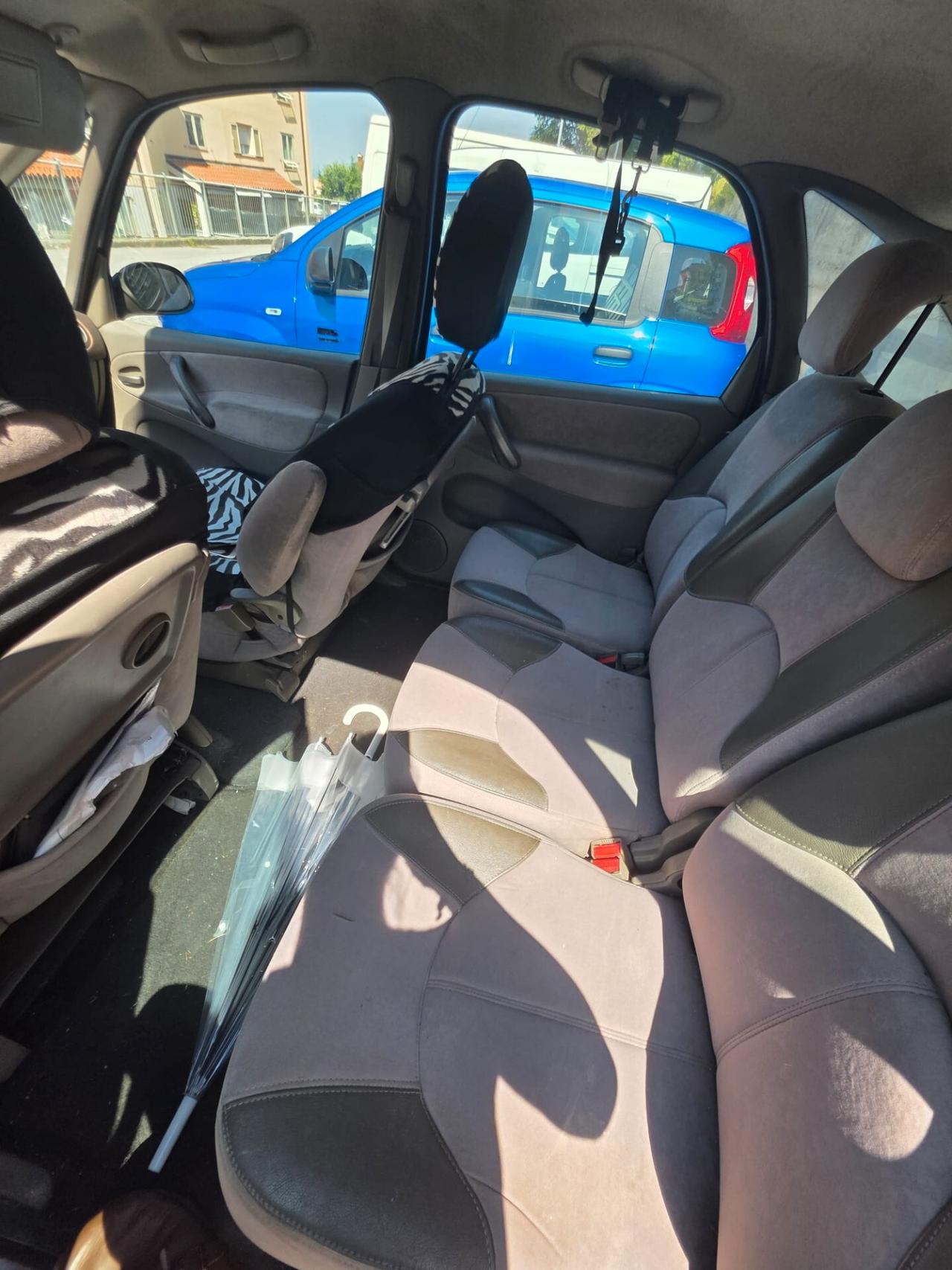 Citroen Xsara Picasso 1.8 benz - 2002 GANCIO TRAINO