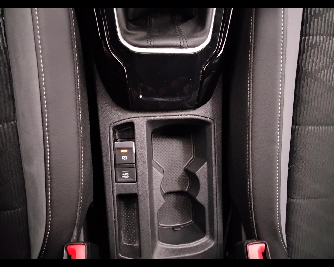 VOLKSWAGEN T-Roc I 2022 - T-Roc 1.0 tsi R-Line 110cv