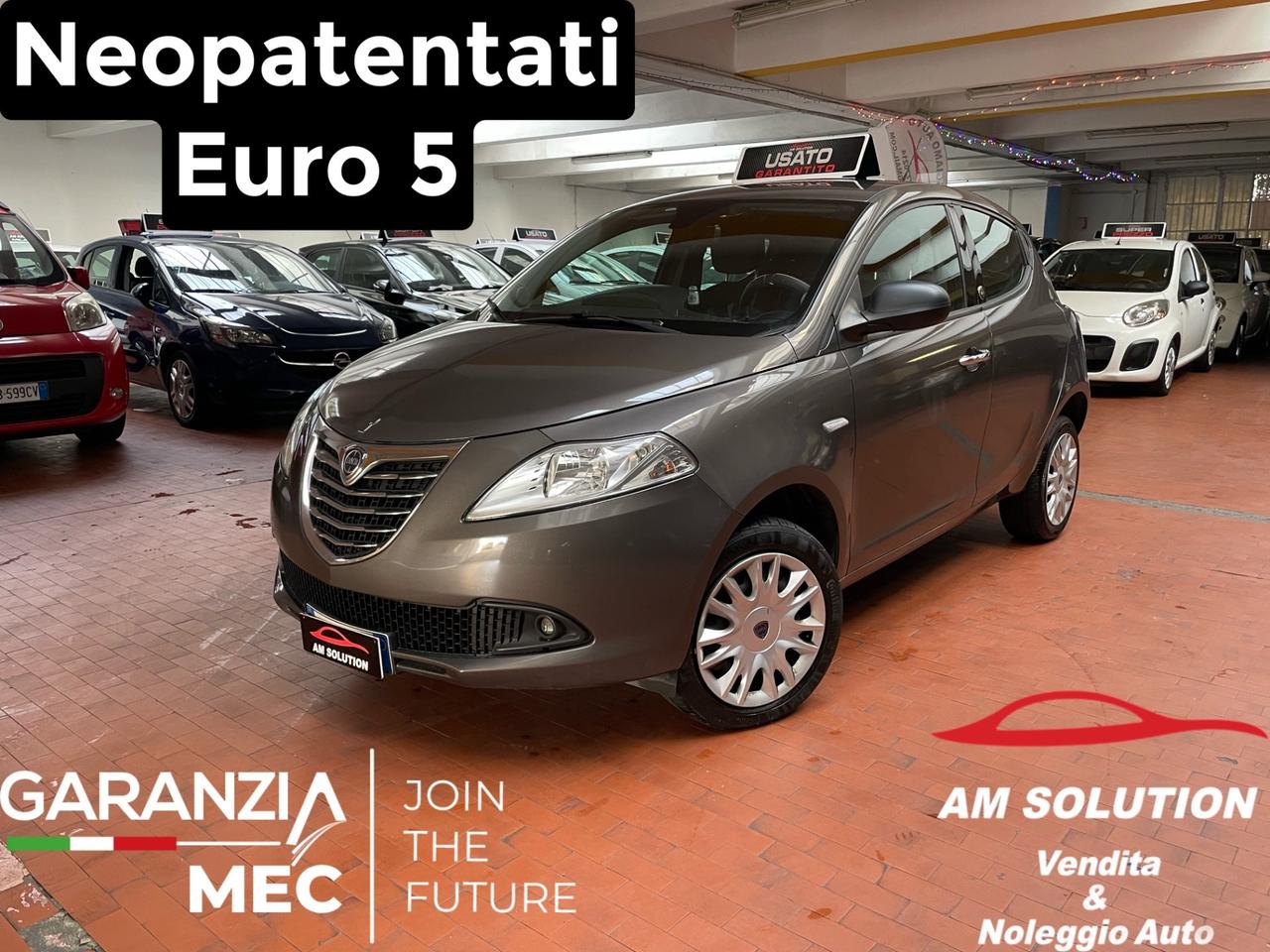 Lancia Ypsilon 0.9 Neopatentati Euro 5