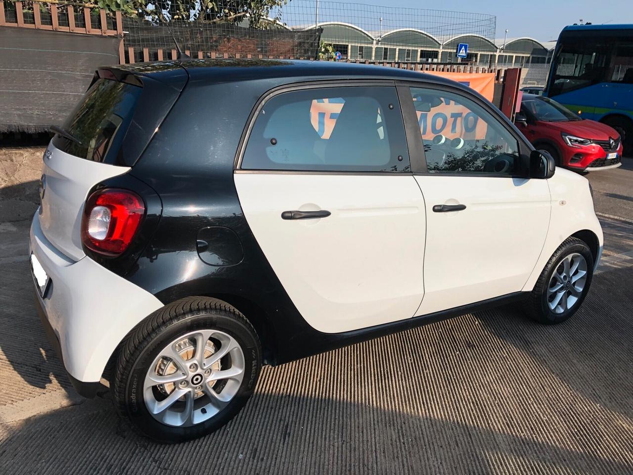 Smart ForFour 70 1.0 Passion