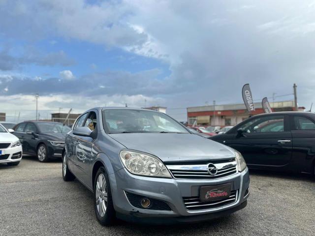 OPEL Astra 1.7 CDTI 101CV 5 porte Cosmo