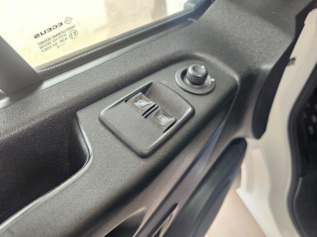 Opel Vivaro 27 1.6 BiTurbo Combi 9 posti PASSOLUNGO
