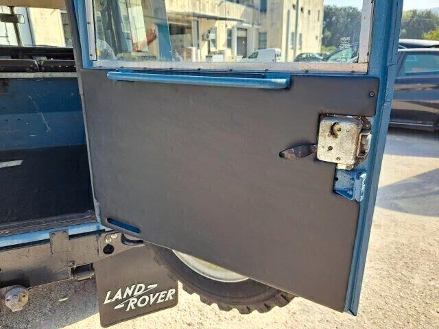 Land Rover Defender 88 2.3 d 3°s. safari 4x4 1974