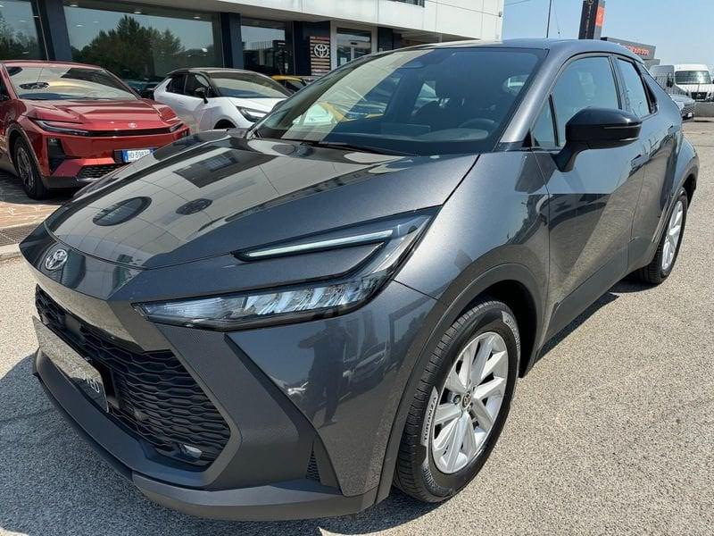 Toyota C-HR 2.0 PHEV E-CVT Active