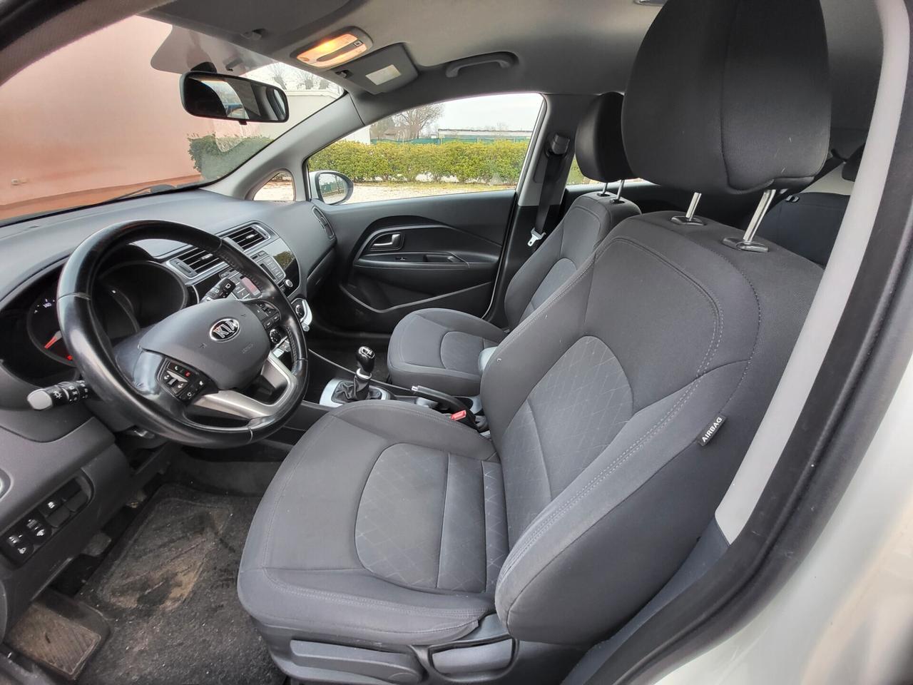 Kia Rio 1.1 CRDi 5p. Cool