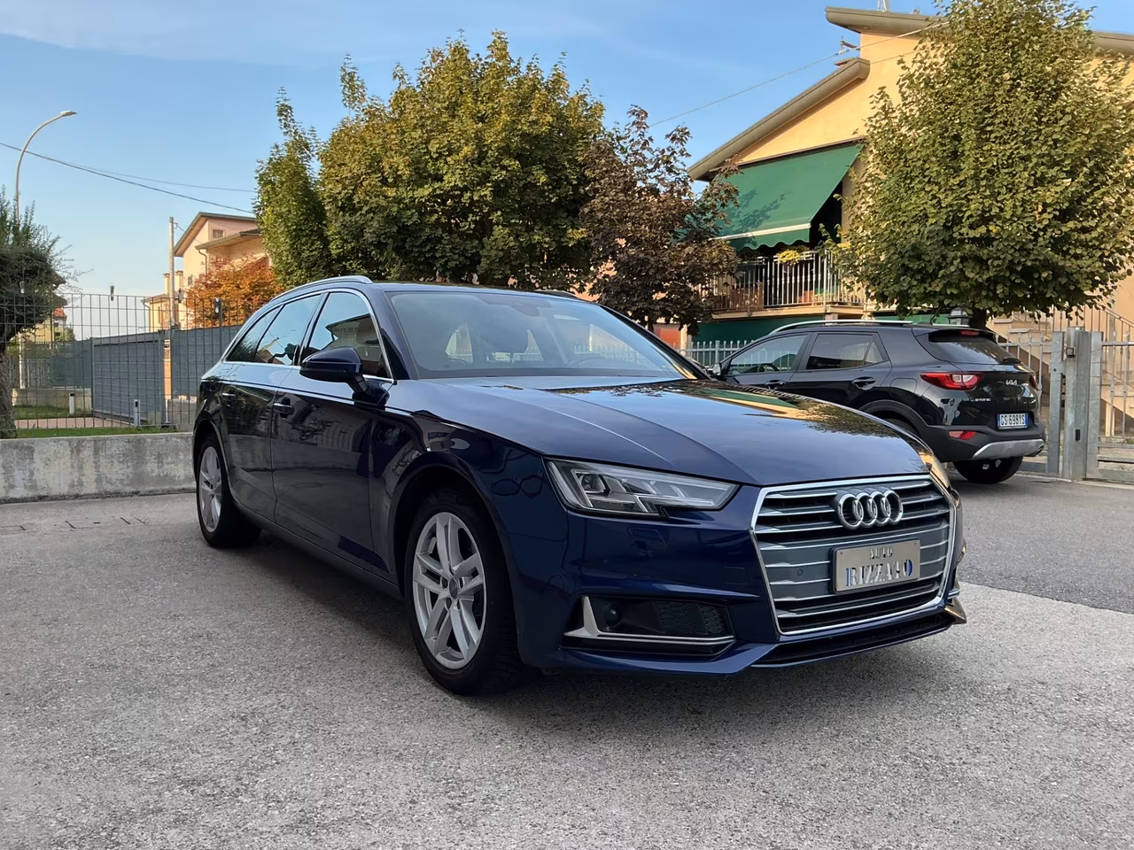 Audi A4 Avant 35 TDI S tronic Business Sport