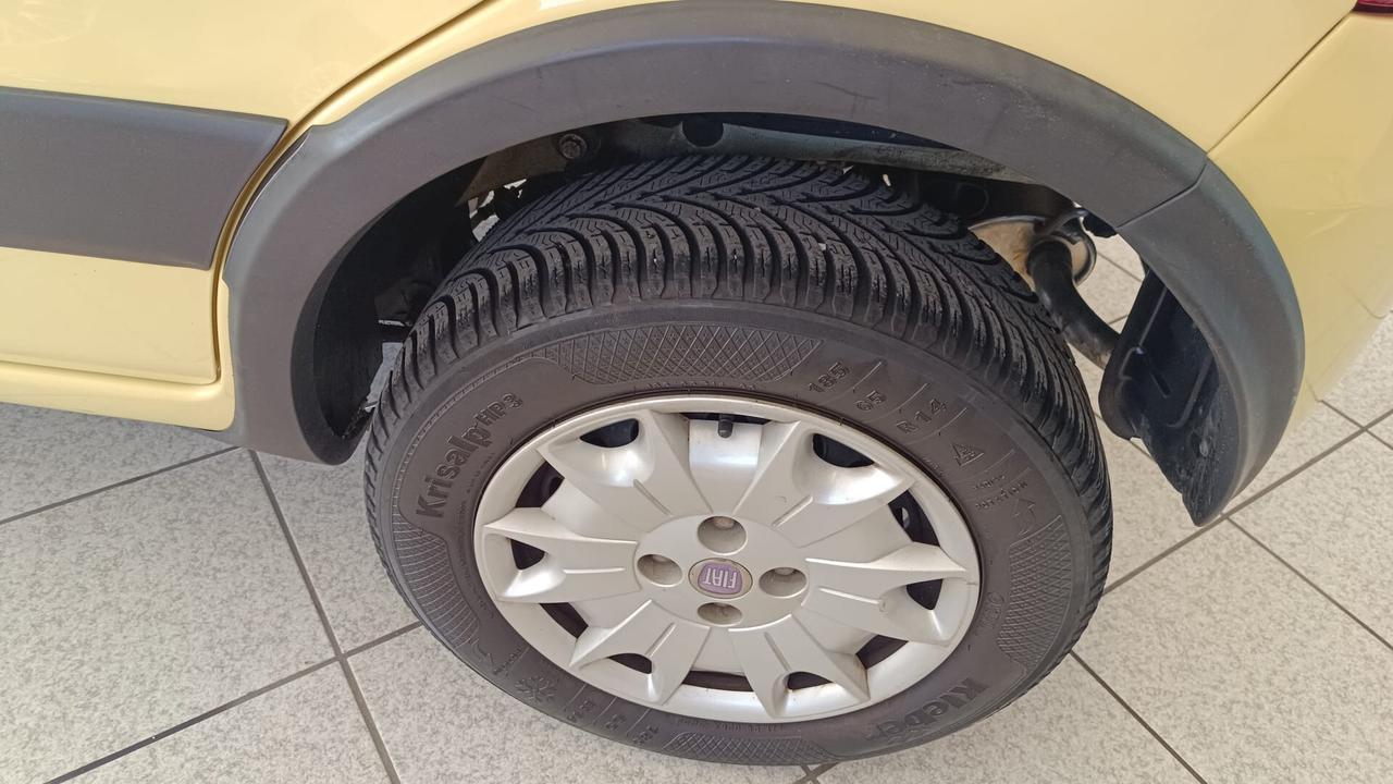 FIAT PANDA 1.2 BENZINA 4X4 CLIMBING 4WD