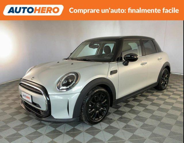 MINI Cooper 1.5 Cooper Essential 5 porte