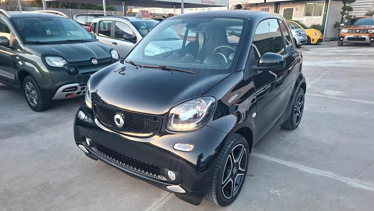 Smart ForTwo 70 1.0 Benzina 2016