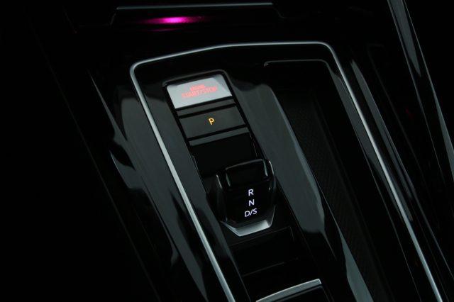 VOLKSWAGEN Golf GTD 2.0 TDI DSG Fendinebbia LED "X" Design/Tetto