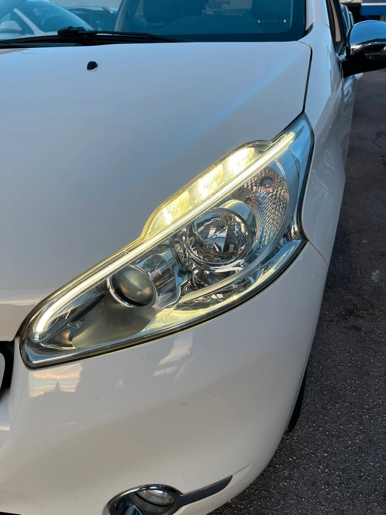 Peugeot 208 1.6 e-HDi Allure UNICO PROPRIETARIO