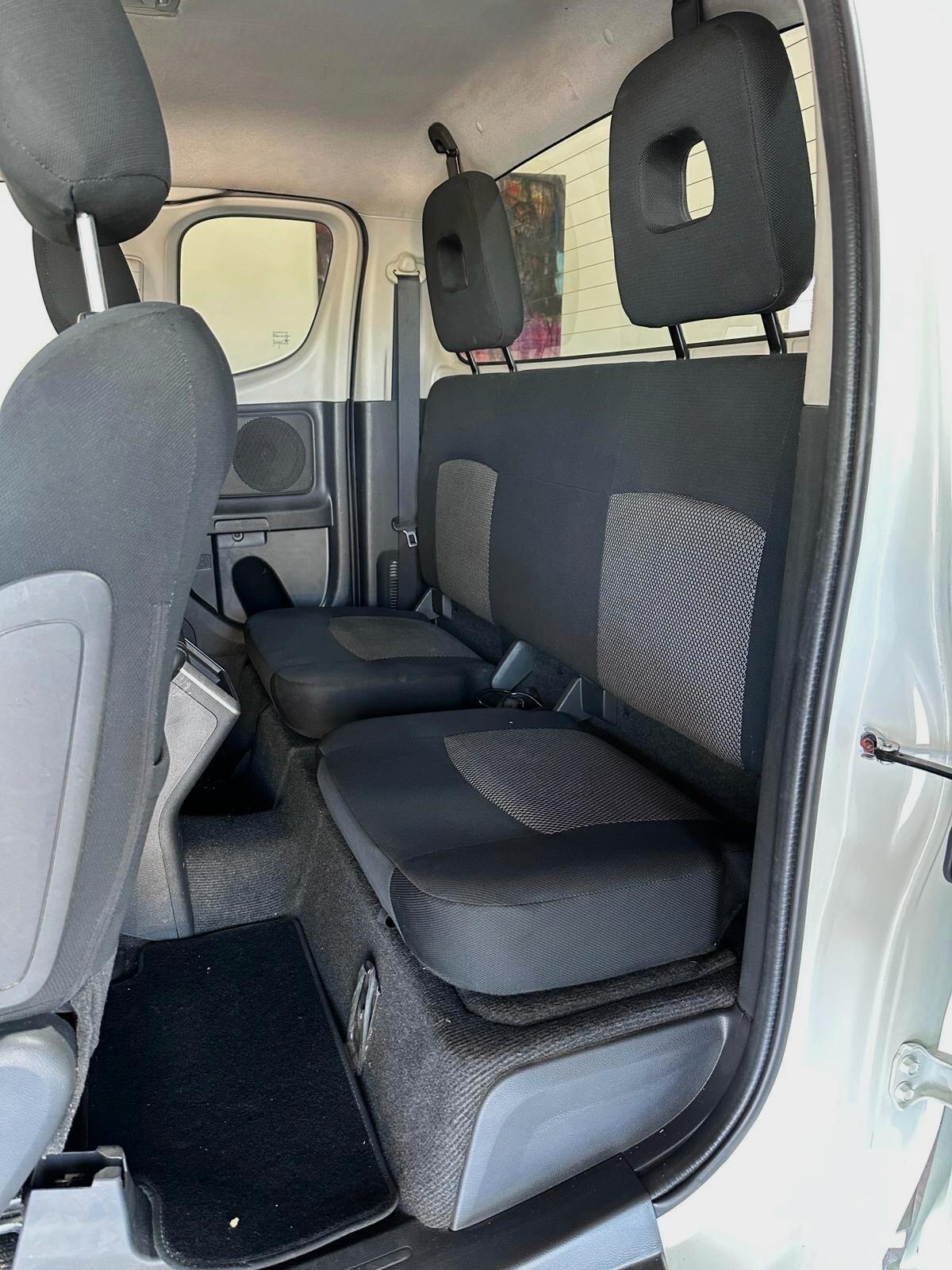 Mitsubishi L200 2.3 D Club Cab 4x4 Super Select Intense *UniProprietario