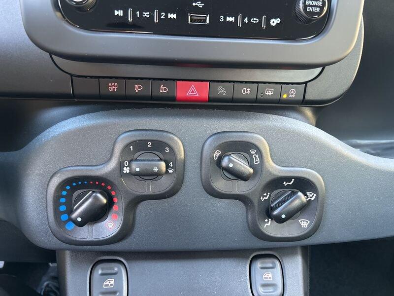 FIAT Panda New 1.0 70cv Hybrid Panda