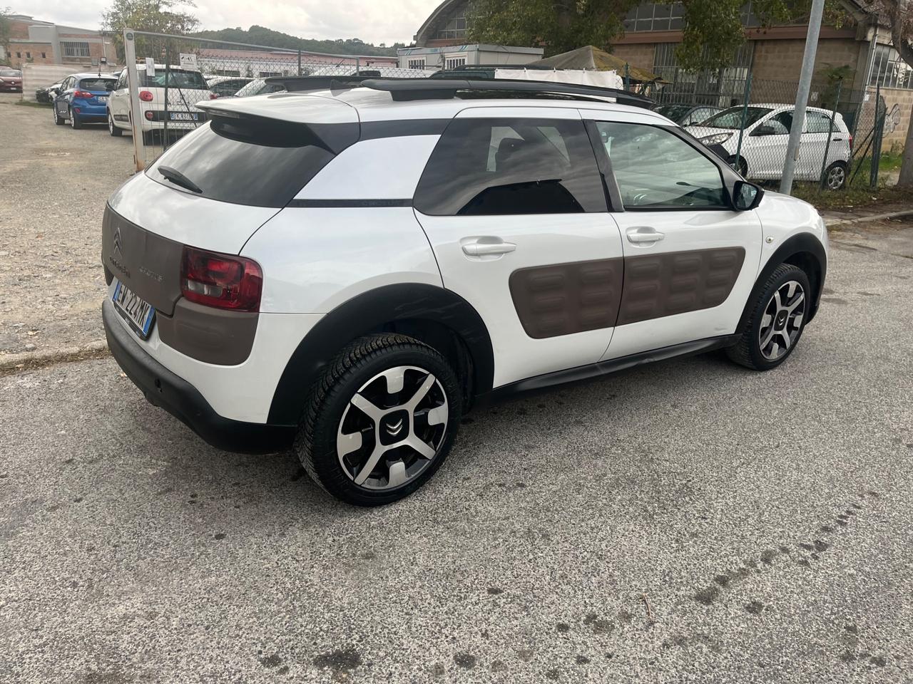 Citroen C4 Cactus 2014 1.2 BENZINA 112.000 KM