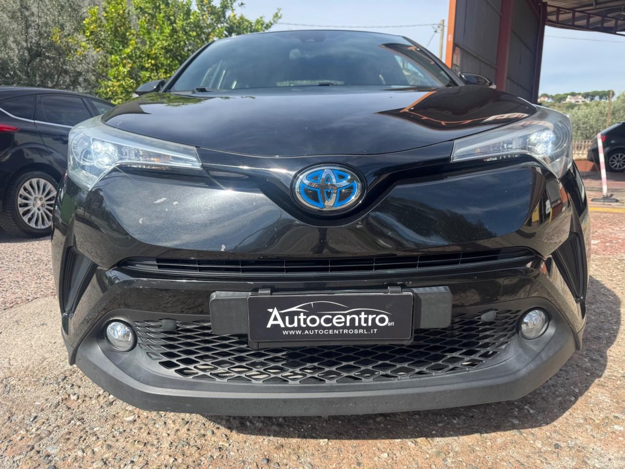 Toyota C-HR 1.8 Hybrid E-CVT Lounge