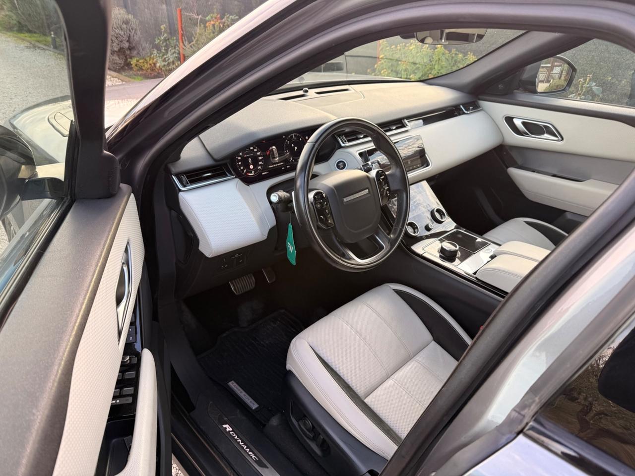 Land Rover Range Velar 2.0D I4 240 CV R-Dynamic S