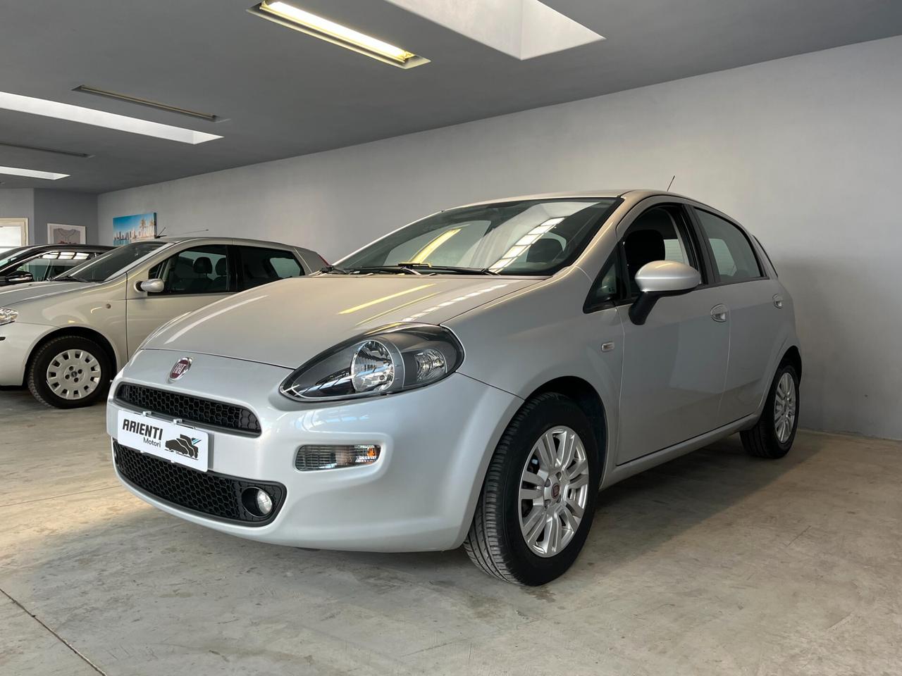 Fiat Punto 1.2cc LOUNGE 69cv EURO6B 5 P.TE - OK NEOPAT.