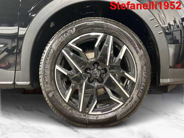 PEUGEOT 3008 1.2 hybrid GT 136cv e-dcs6