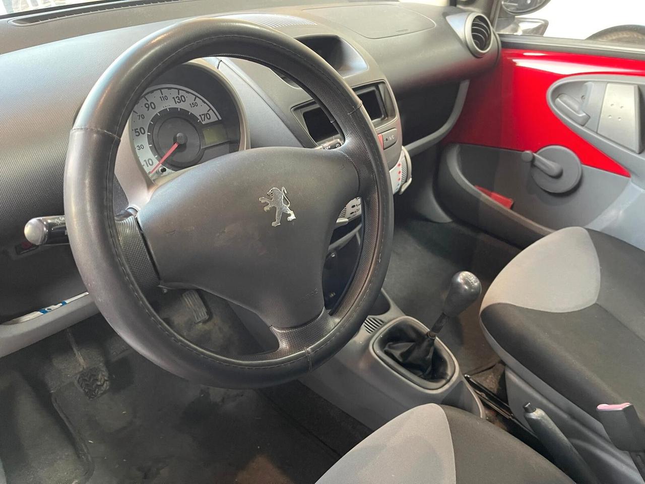 Peugeot 107 1.0 68CV 3p. Sweet Years