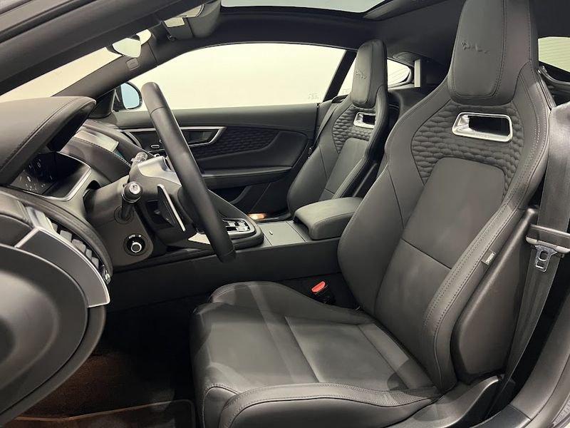 Jaguar F-Type 2.0 aut. Coupé R-Dynamic
