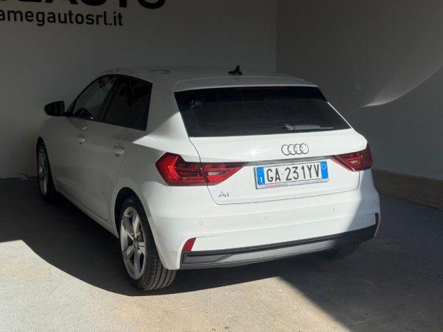 AUDI A1 citycarver 30 TFSI Admired