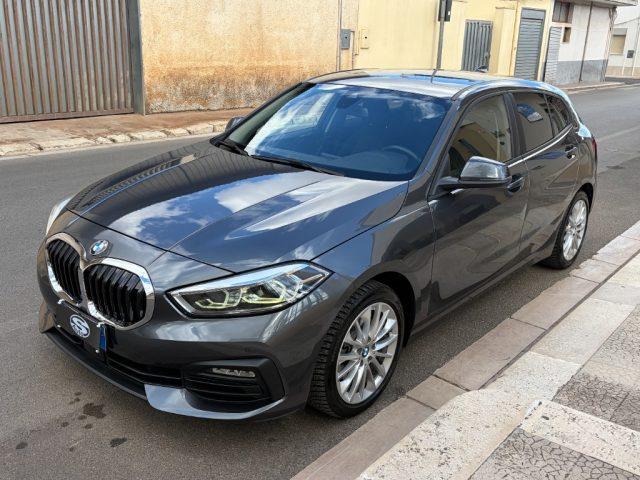 BMW 118 d 5p. Advantage