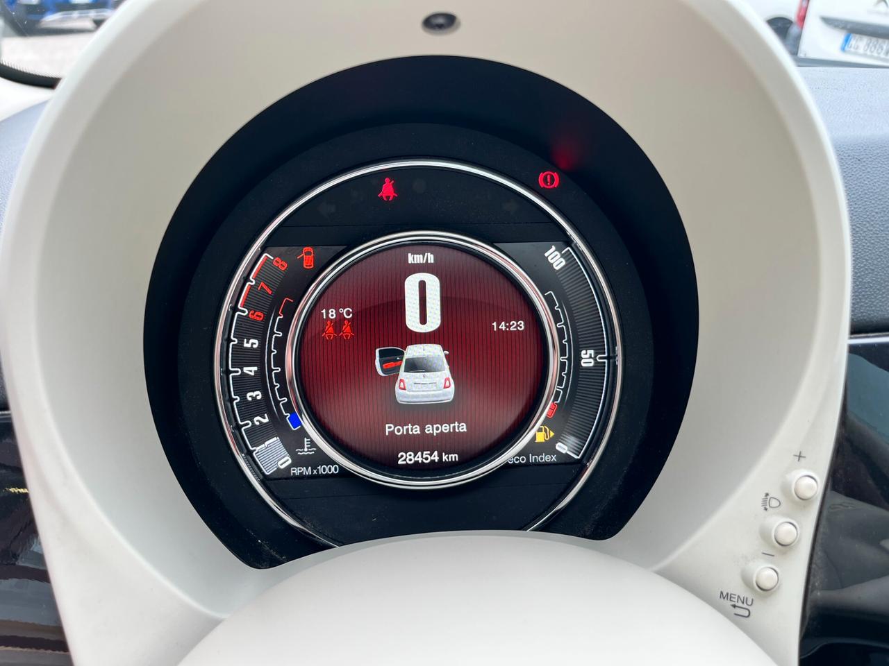 Fiat 500 1.0 Hybrid Dolcevita