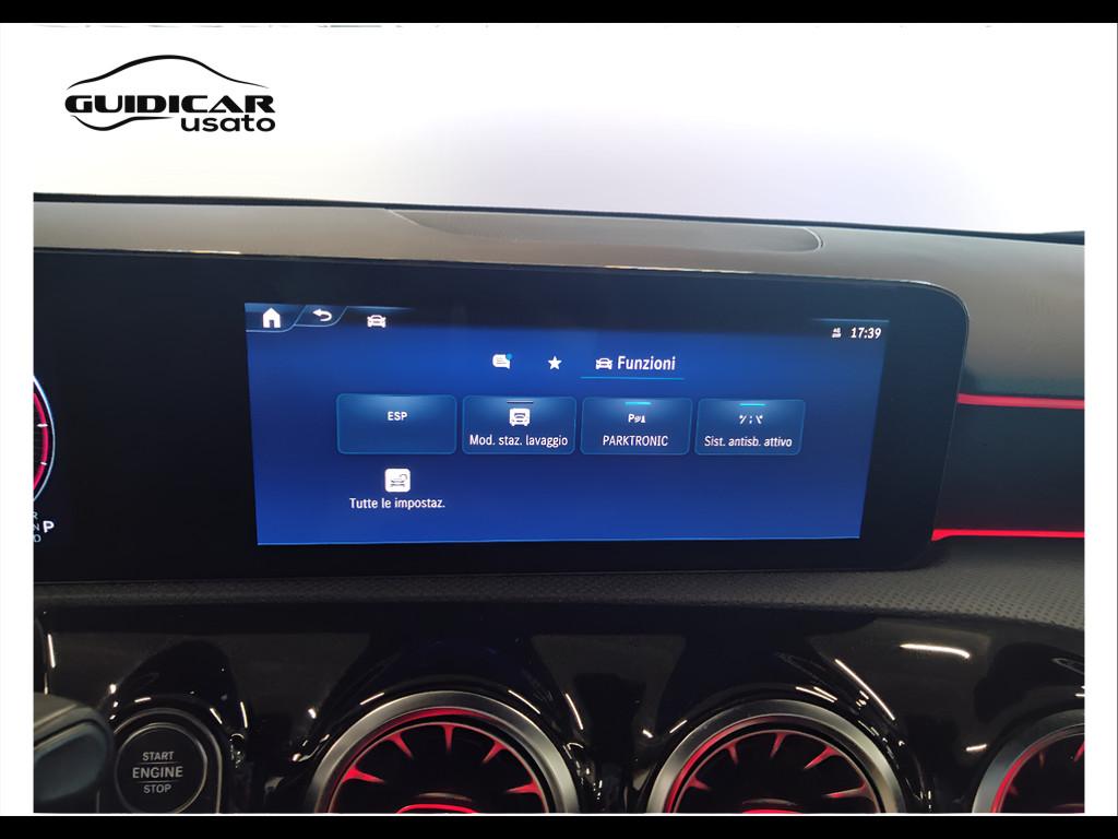 Mercedes-Benz Classe A - W177 2023 - A 180 d AMG Line Advanced Plus auto