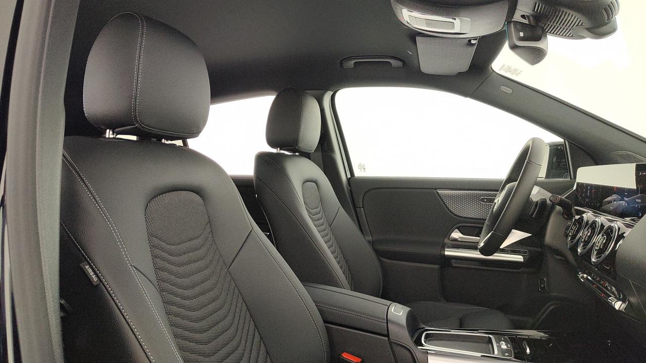 Mercedes-Benz GLA 200 d automatic